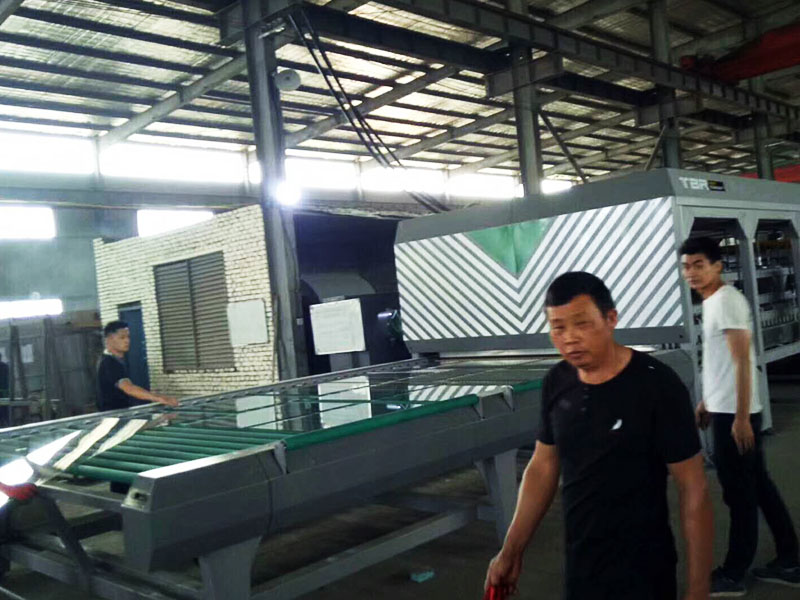 江西旭洋玻璃廠（chǎng）