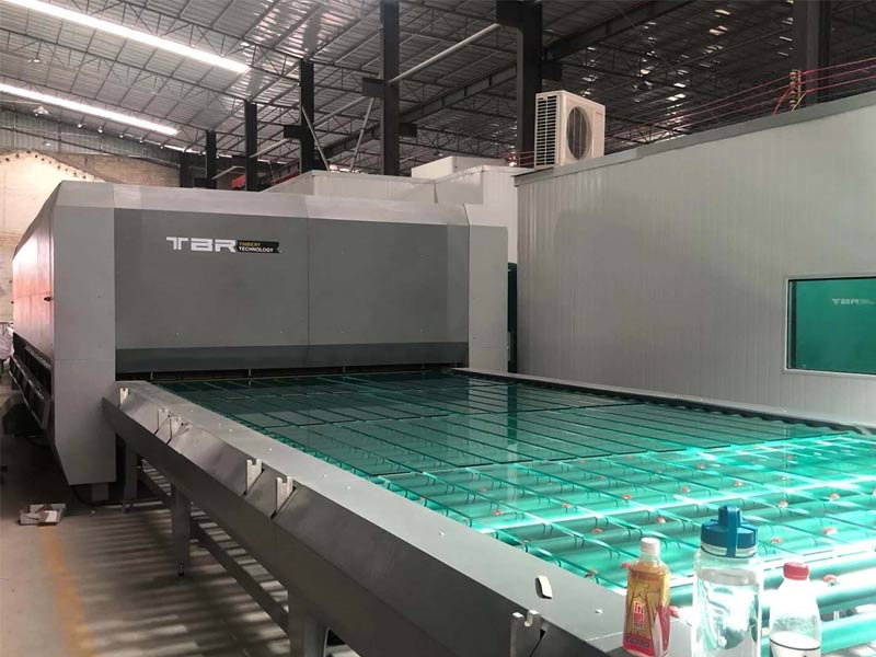 山市遠博玻璃有限公司：TG2460（3.3mm滿柵）第二台（tái）鋼（gāng）化（huà）生產線順利投產